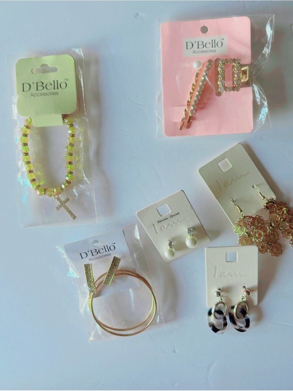 Women’s Accessories Gold Hair Clips w Bracelet & Earrings